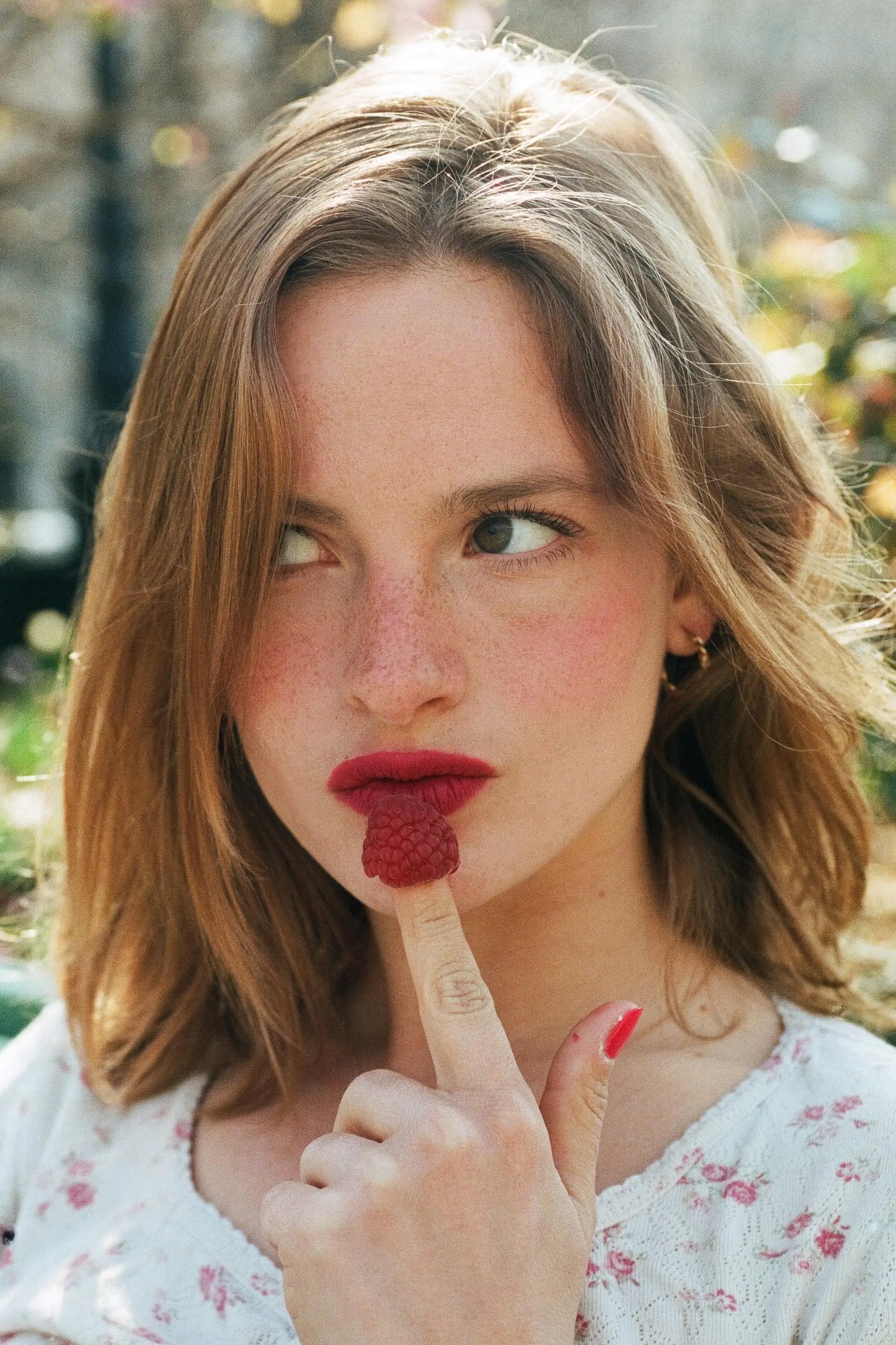 Yolaine La Mousse De Rouge Framboise
