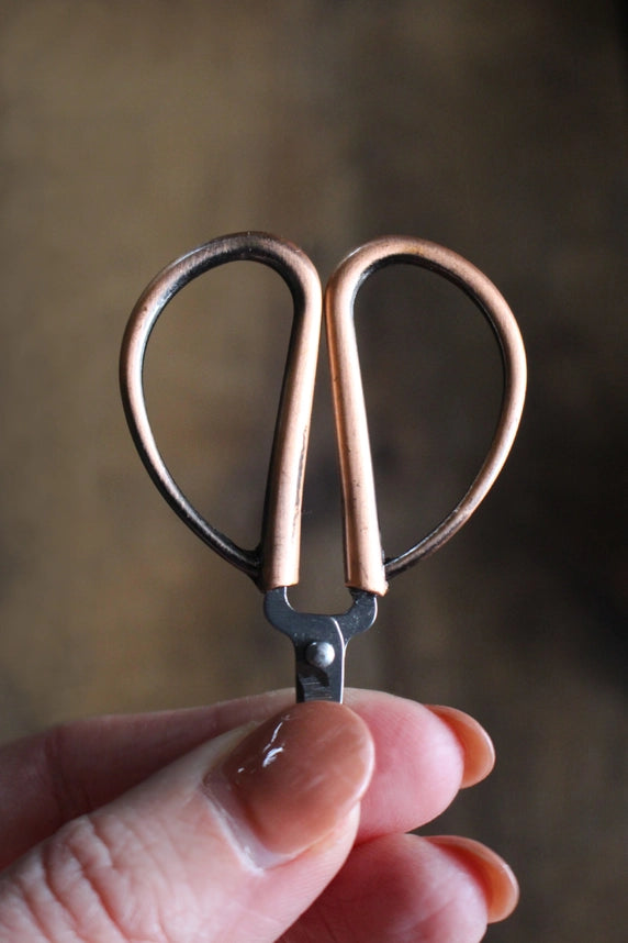 Mini Bonsai Snips- Embroidery Scissors - Hollow Way Home