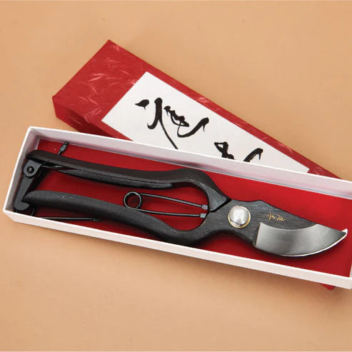 Sentei Secateurs Japanese Pruners - Hollow Way Home